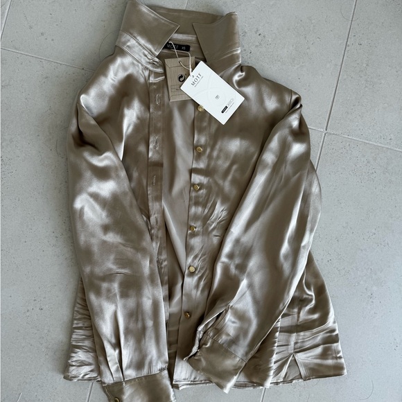 MOTF PREMIUM SILK SOLID COLOR BLOUSE - Picture 4 of 4